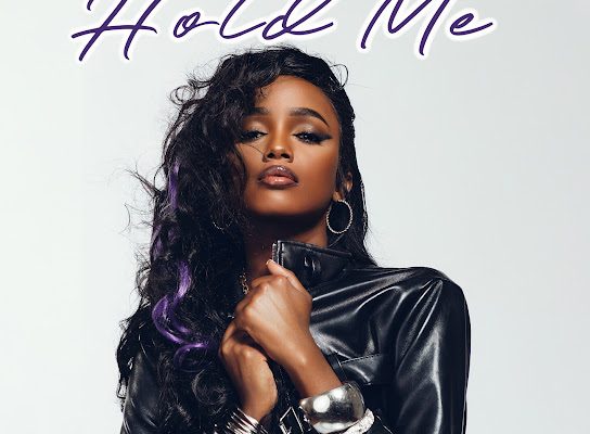 Abigail Chams – Hold Me